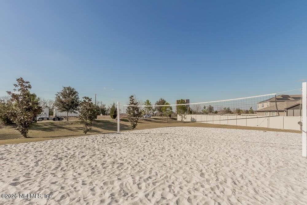 2290 Willow Springs Dr - Photo 5 of 33