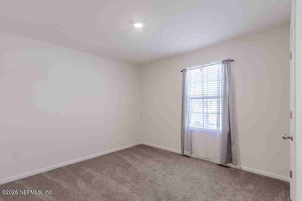 2290 Willow Springs Dr - Photo 7 of 33