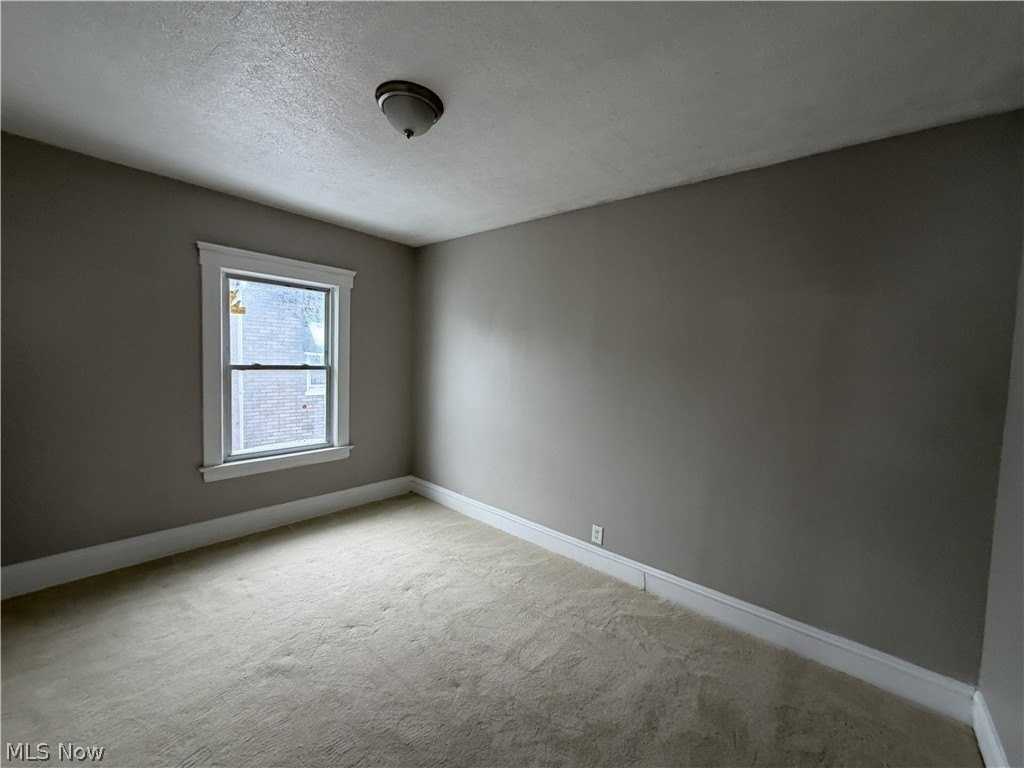 15340 Yorick Ave #3rdFL - Photo 7 of 15