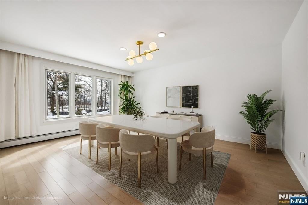 11 Hudson Ter - Photo 5 of 25