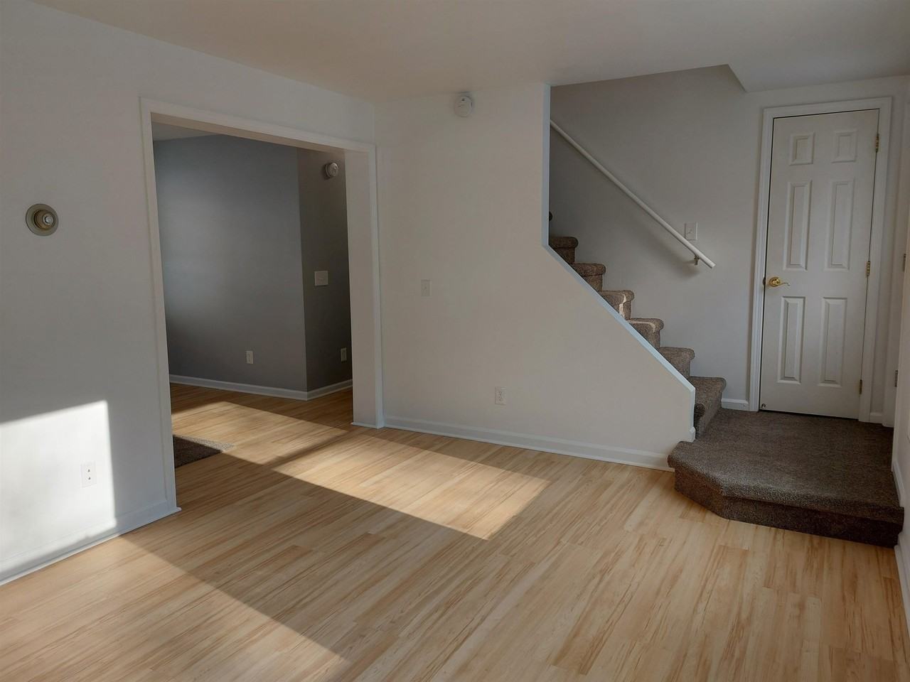 37 Bush St - Photo 5 of 18