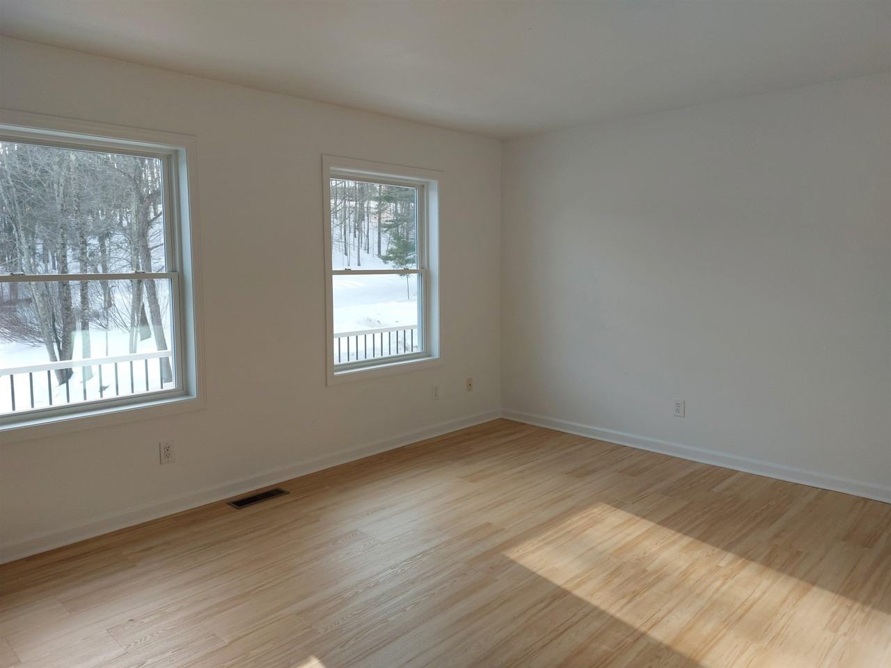 37 Bush St - Photo 6 of 18