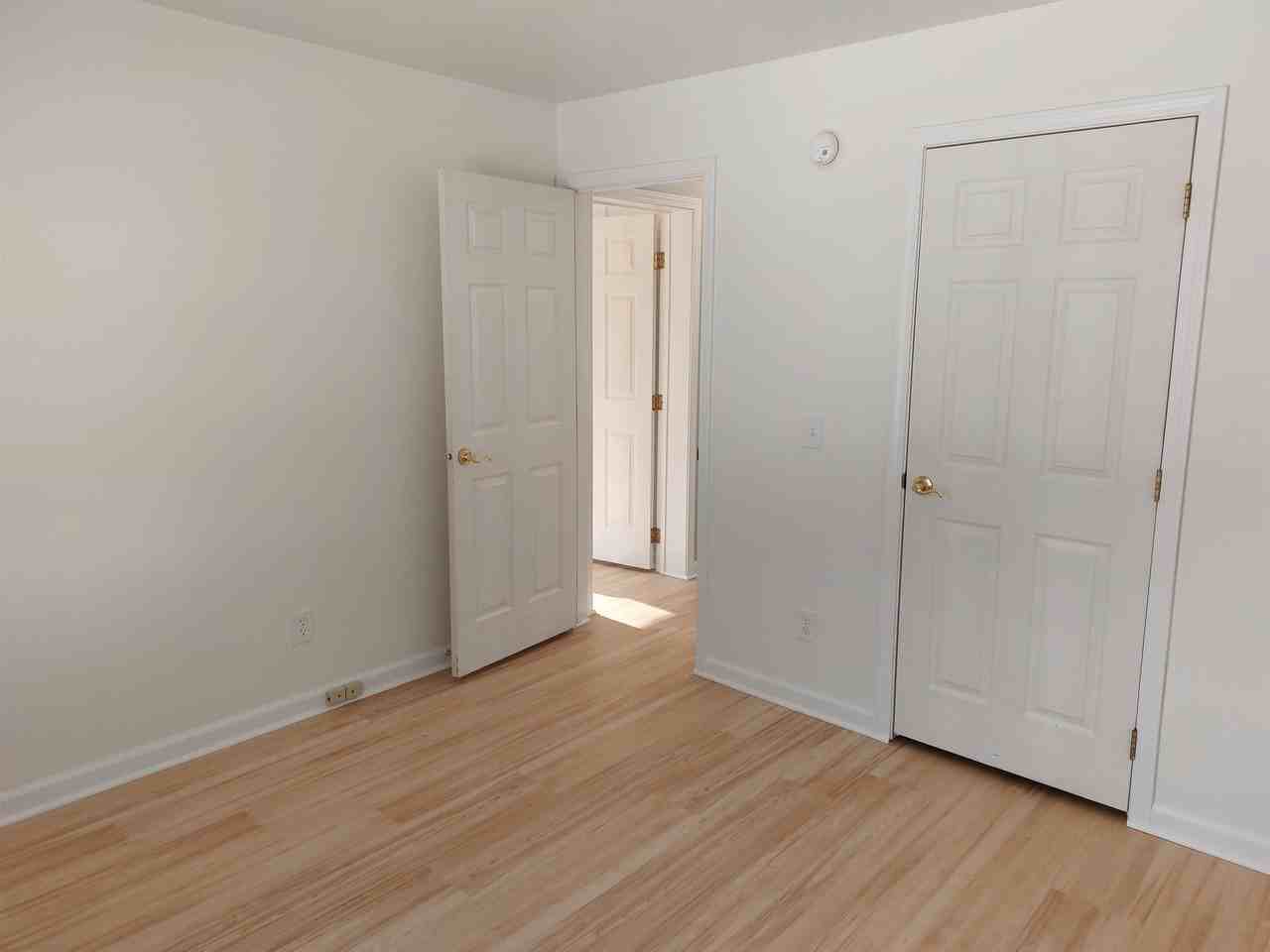 37 Bush St - Photo 7 of 18