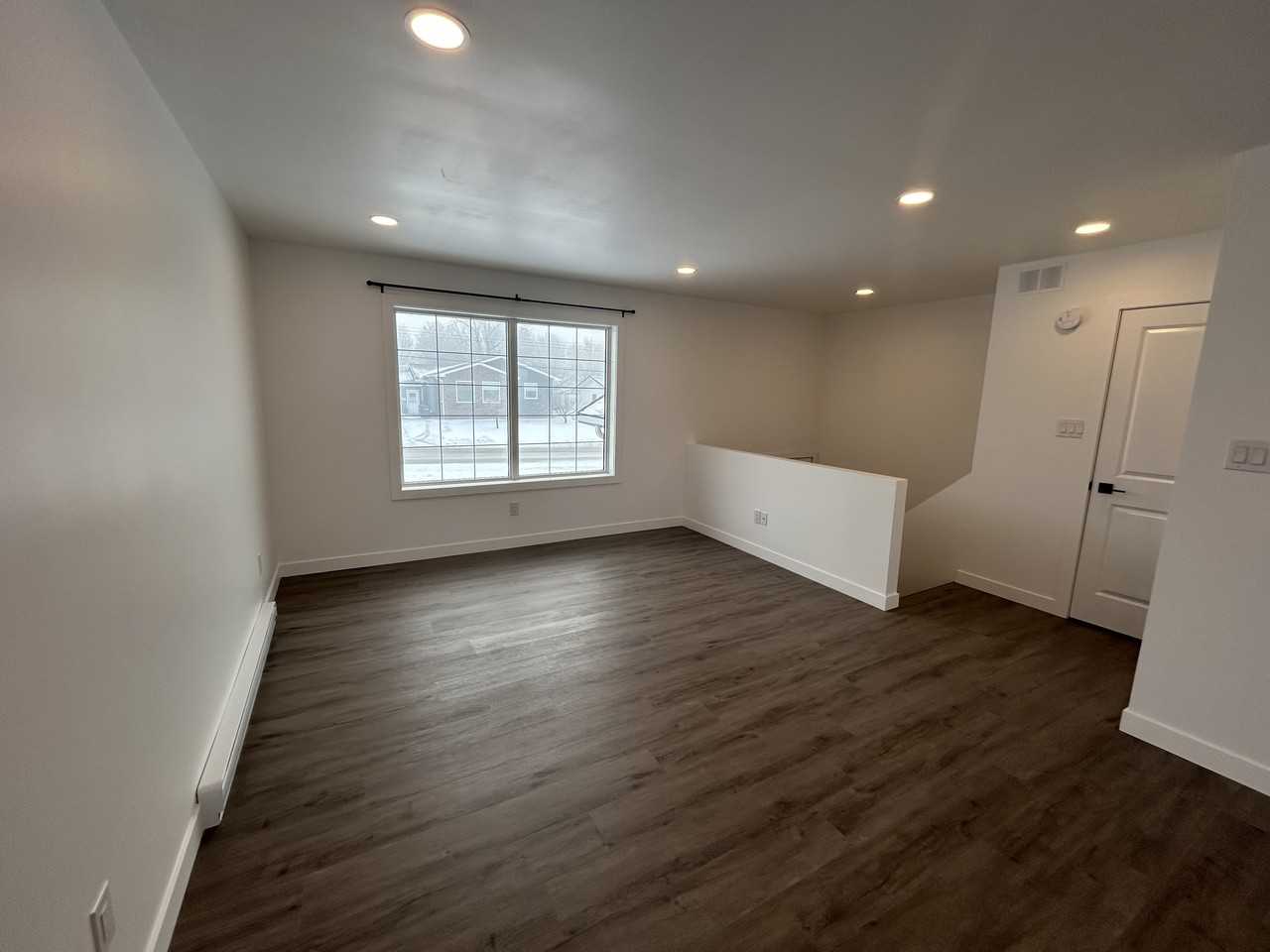 29 Fourth Avenue North - Photo 6 of 14