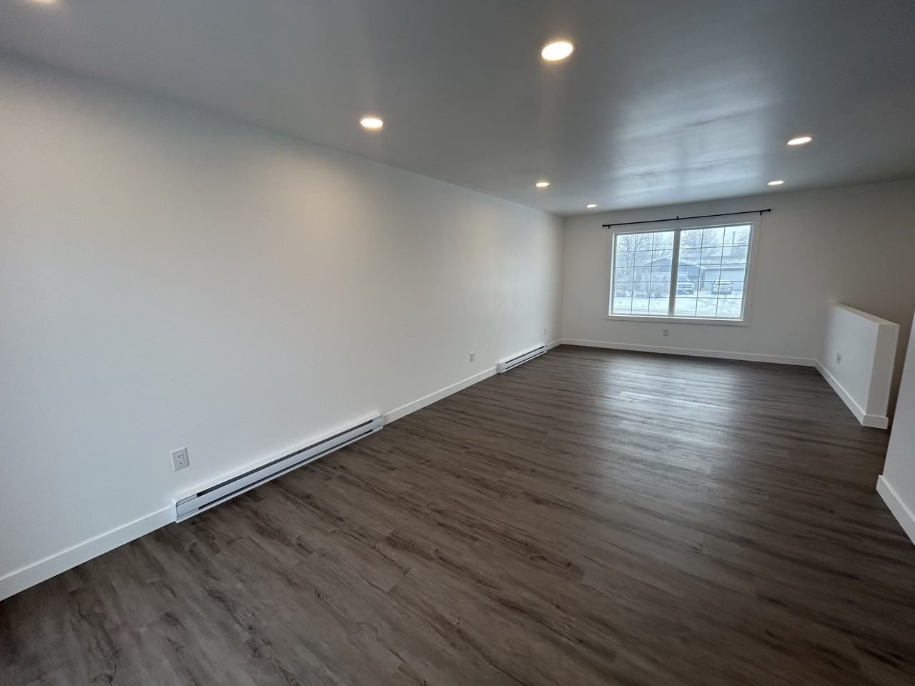 29 Fourth Avenue North - Photo 7 of 14