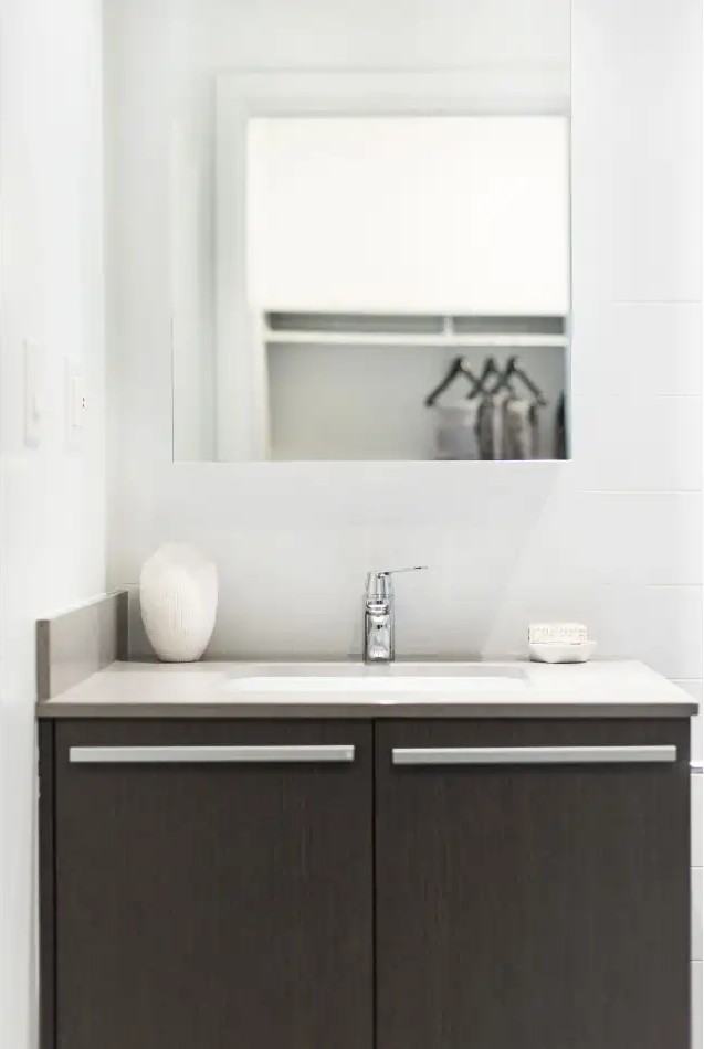 The Amazing Brentwood - Photo 7 of 42