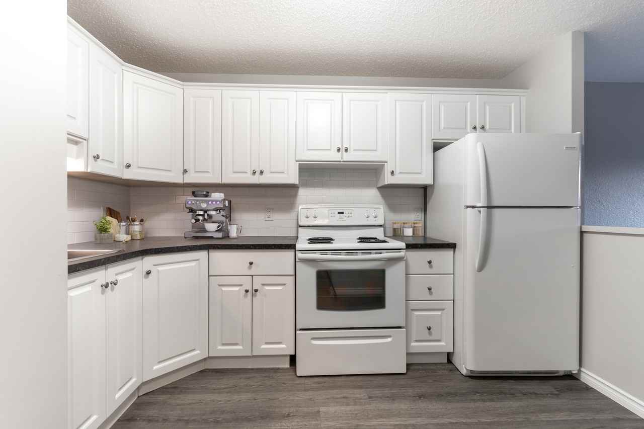 Cornwall Place - Photo 4 of 21