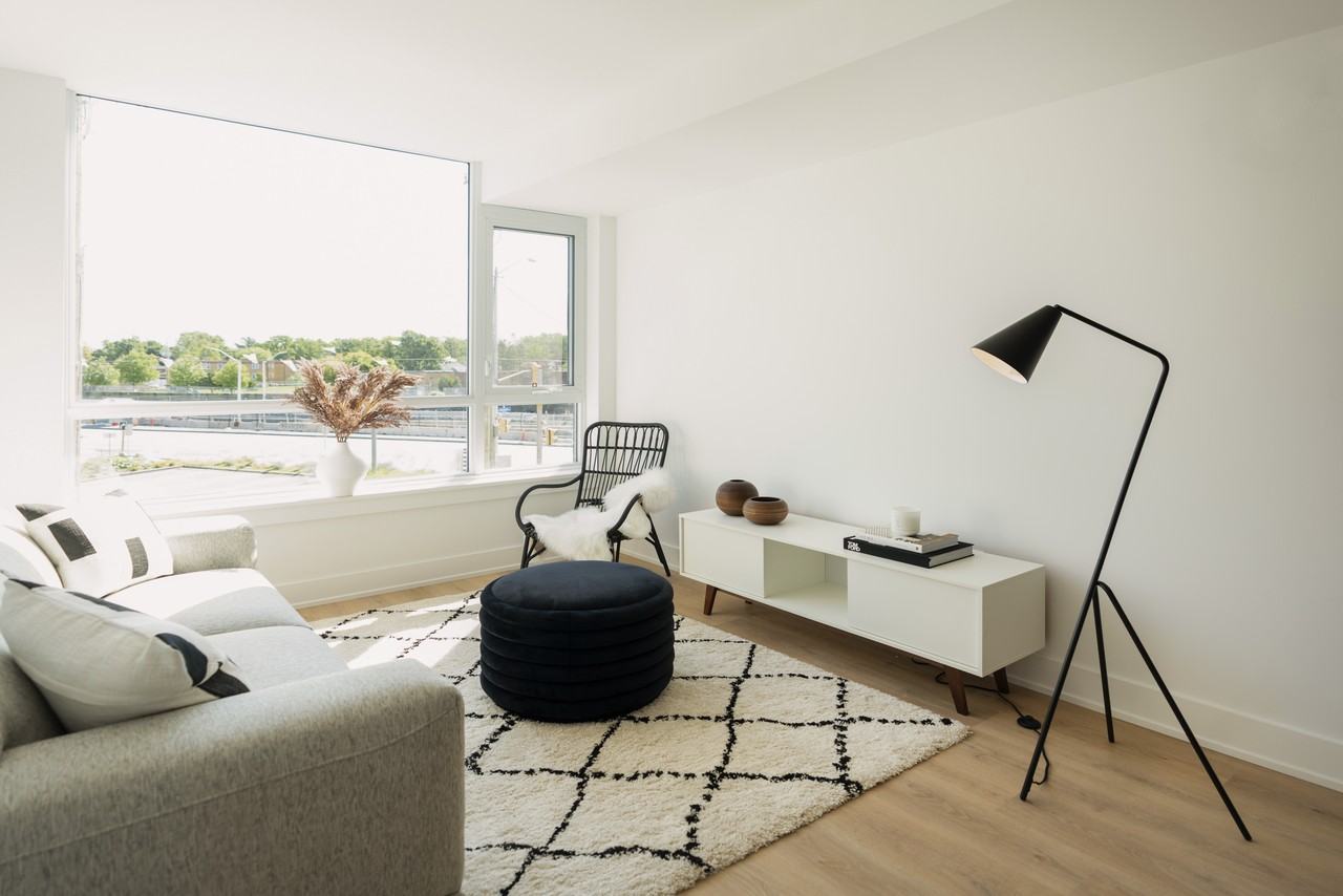 929 Richmond by Brigil - Photo 4 of 30