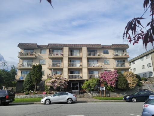 City View Apartments - Photo 4 of 13