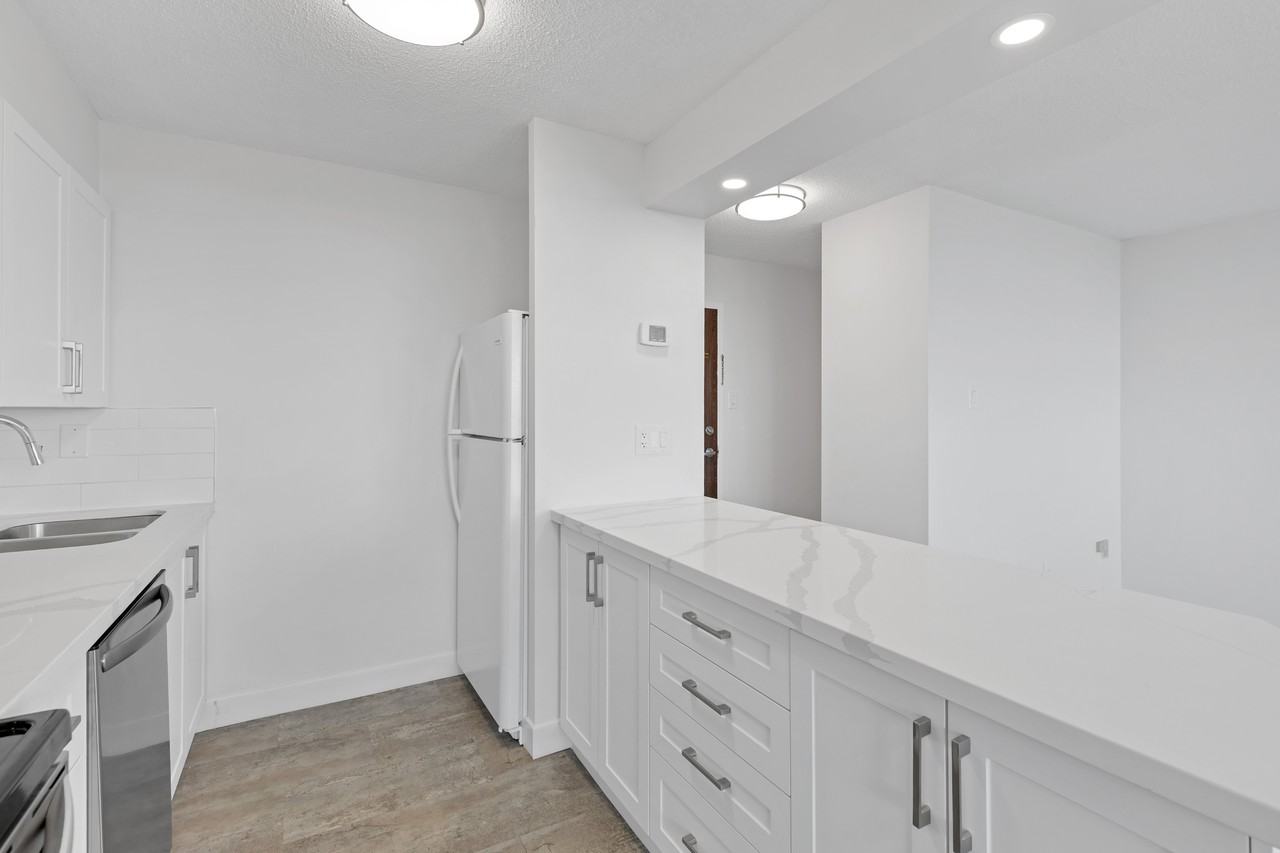 Walden Circle - Photo 2 of 41