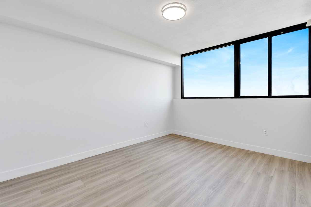 Walden Circle - Photo 4 of 41