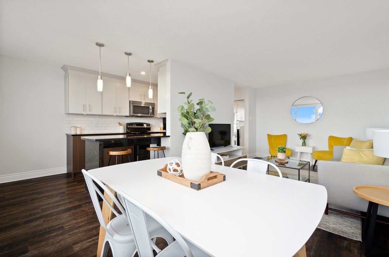 The Cobalt - Photo 5 of 50