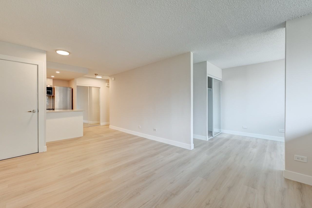 Le Vanguard - Photo 2 of 50