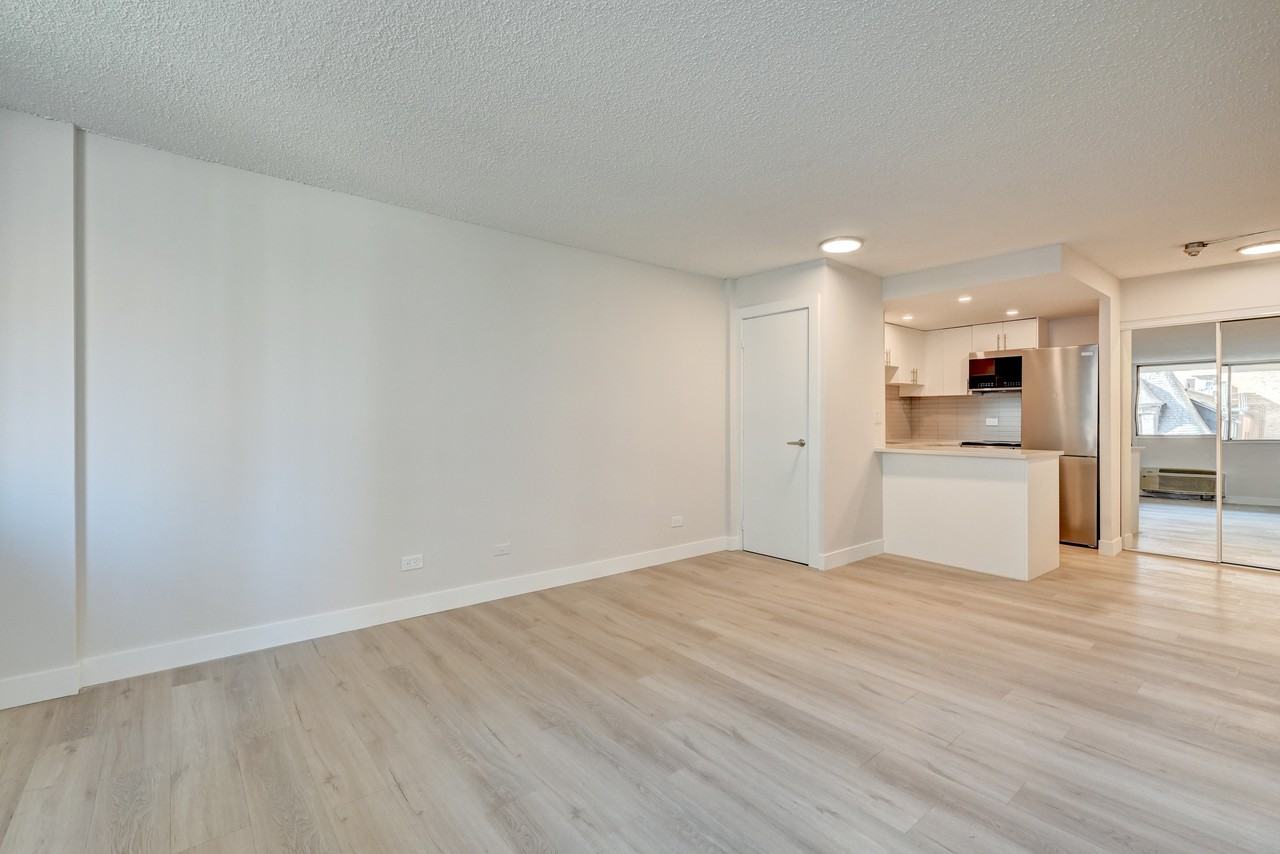 Le Vanguard - Photo 7 of 50