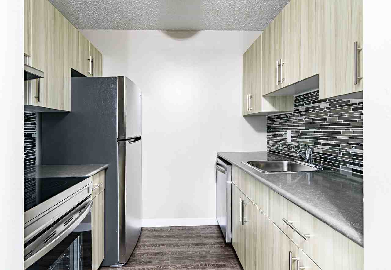 Meadowlark Green - Photo 4 of 8