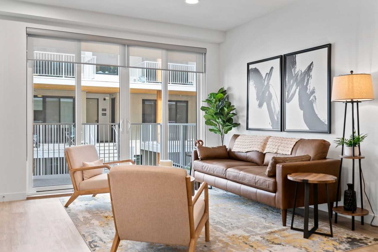 Ledge on Lakeshore - Photo 4 of 50