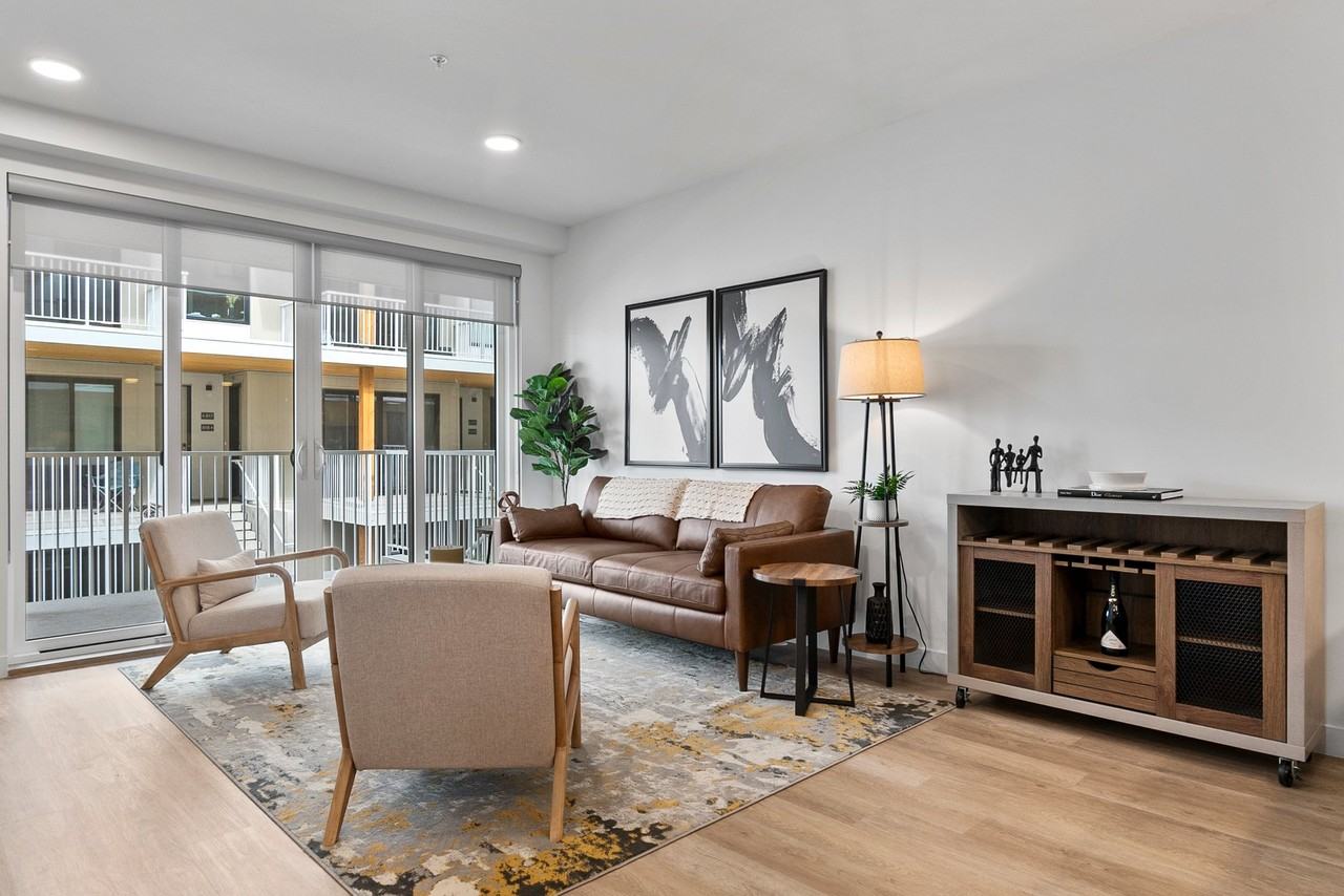 Ledge on Lakeshore - Photo 5 of 50