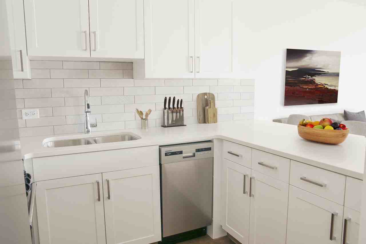 Windsor Park Plaza - Photo 7 of 50