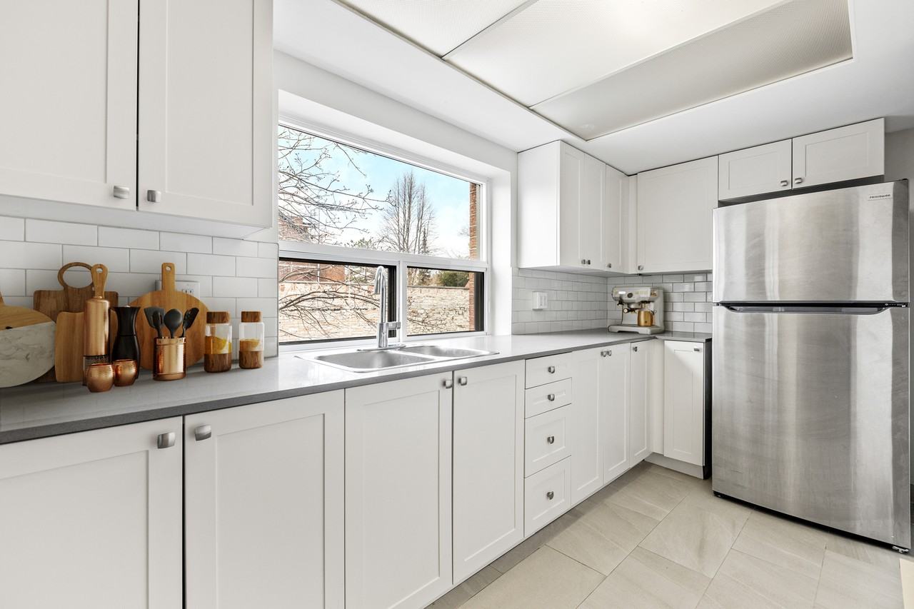 Lord Sydenham - Photo 2 of 12