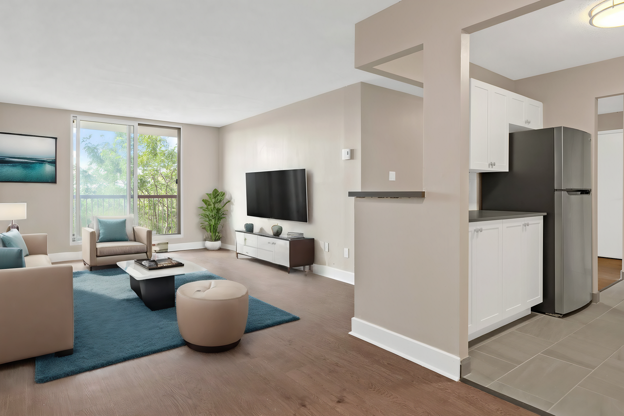 Victoria - Photo 2 of 15