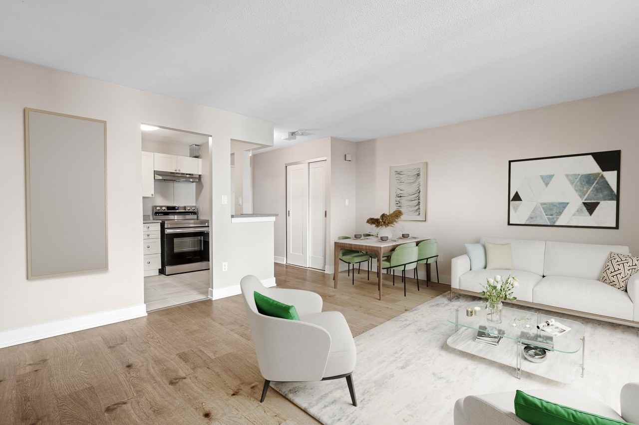 Selkirk - Photo 3 of 16