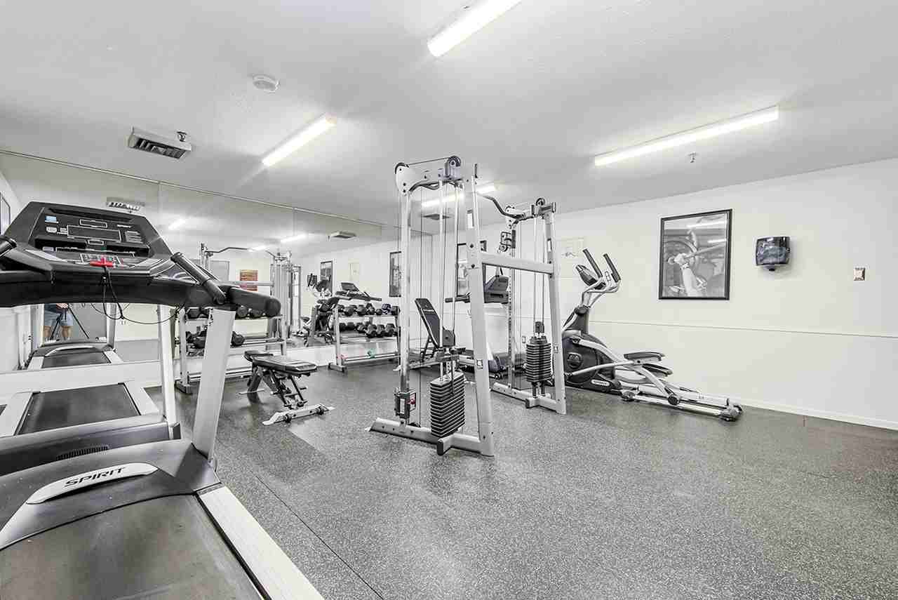 Bay 200 - Photo 7 of 12