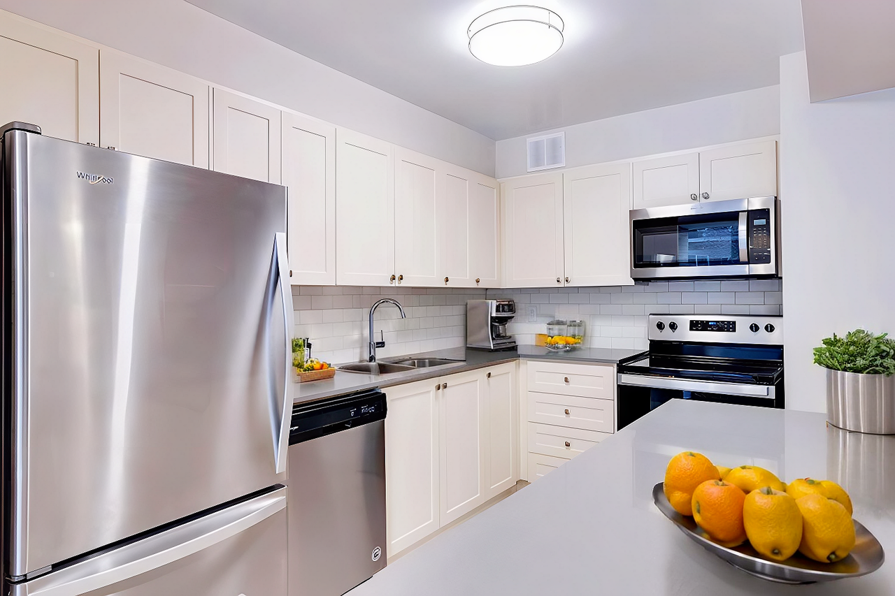 Balfour Square - Photo 3 of 13