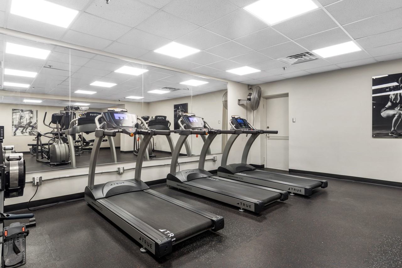 Windfields - Photo 7 of 11