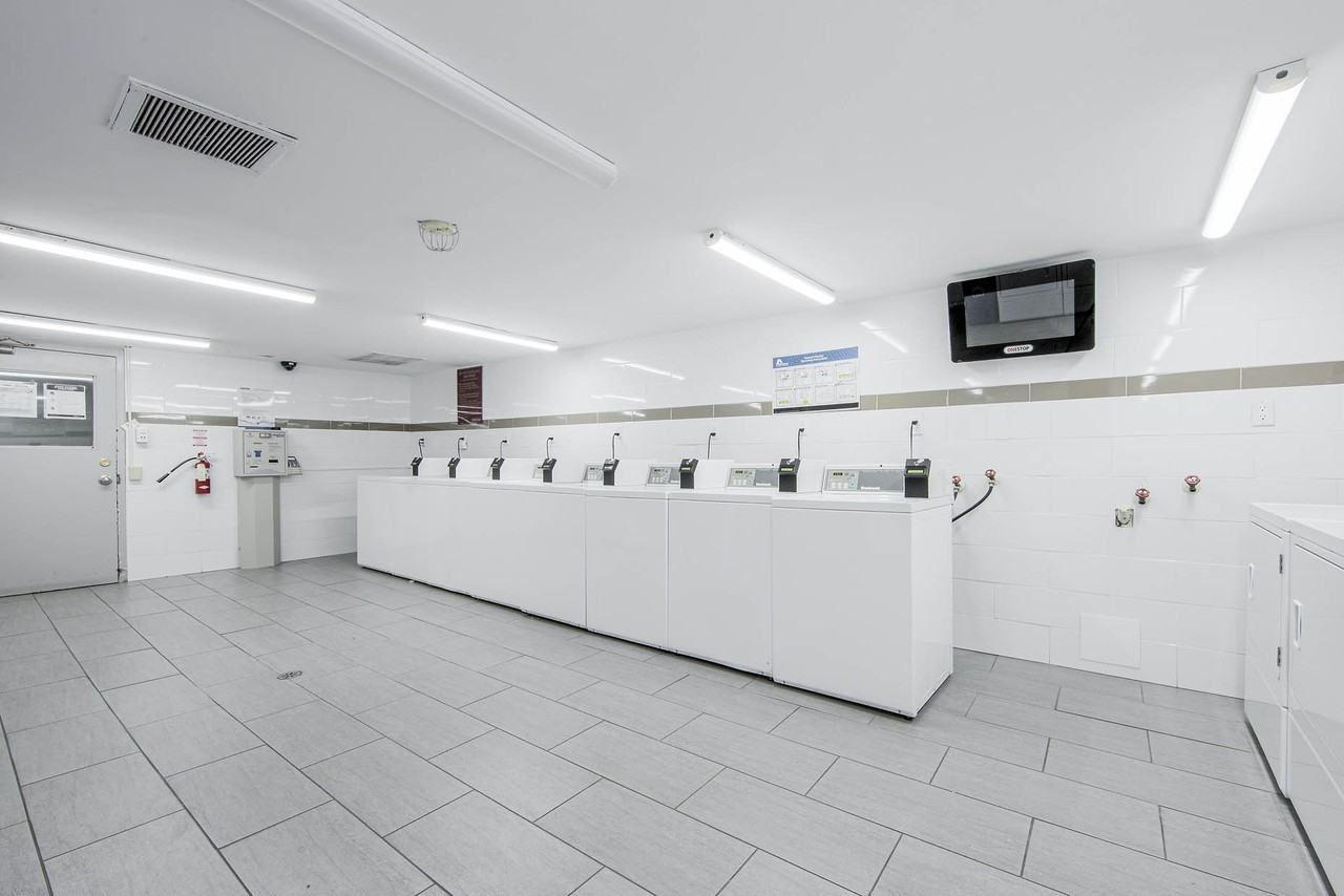 Valleyview Towers - Photo 7 of 11