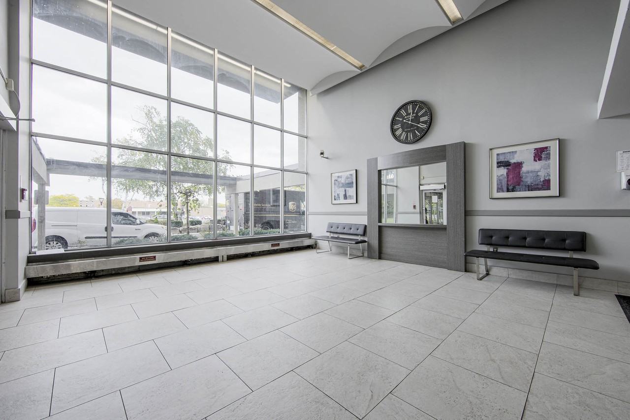 Valleyview Towers - Photo 7 of 10