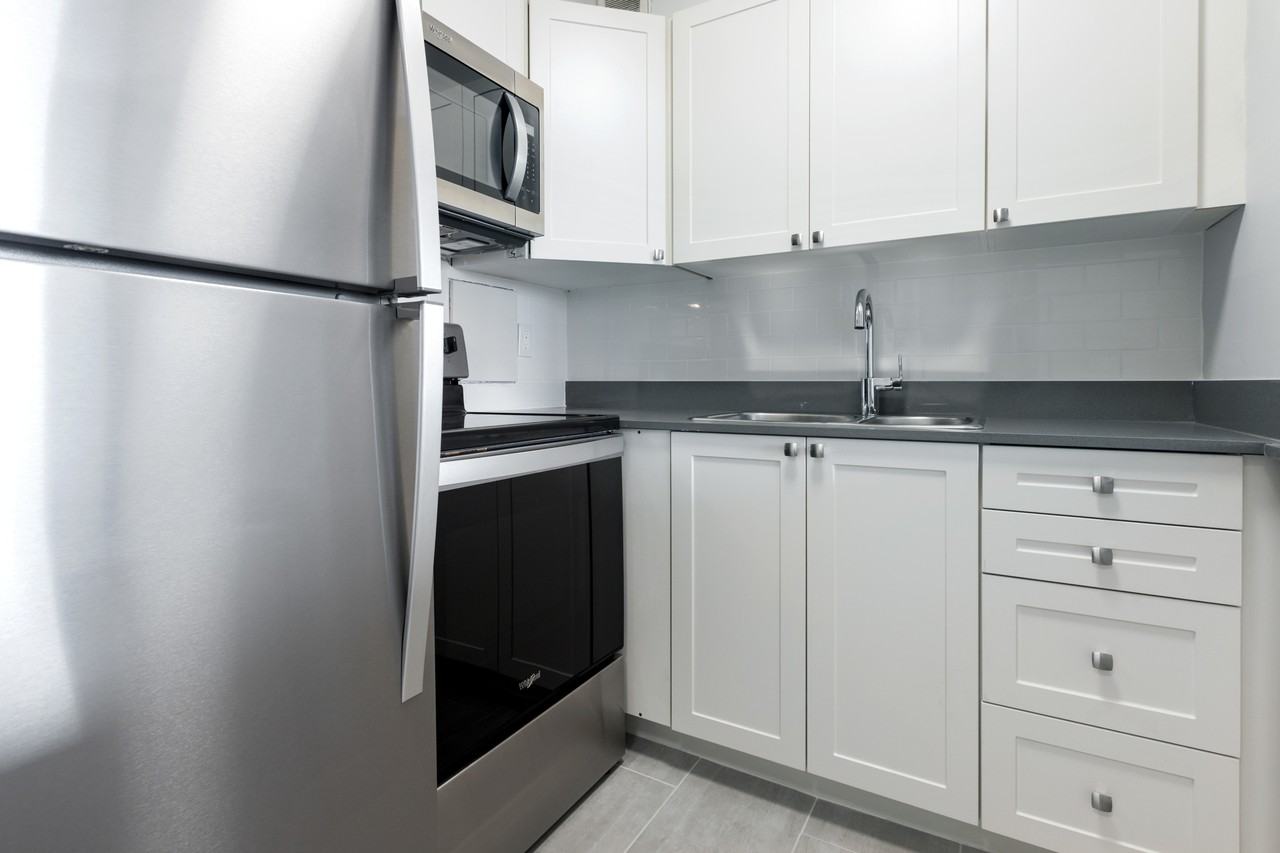 Lord Richmond - Photo 5 of 15