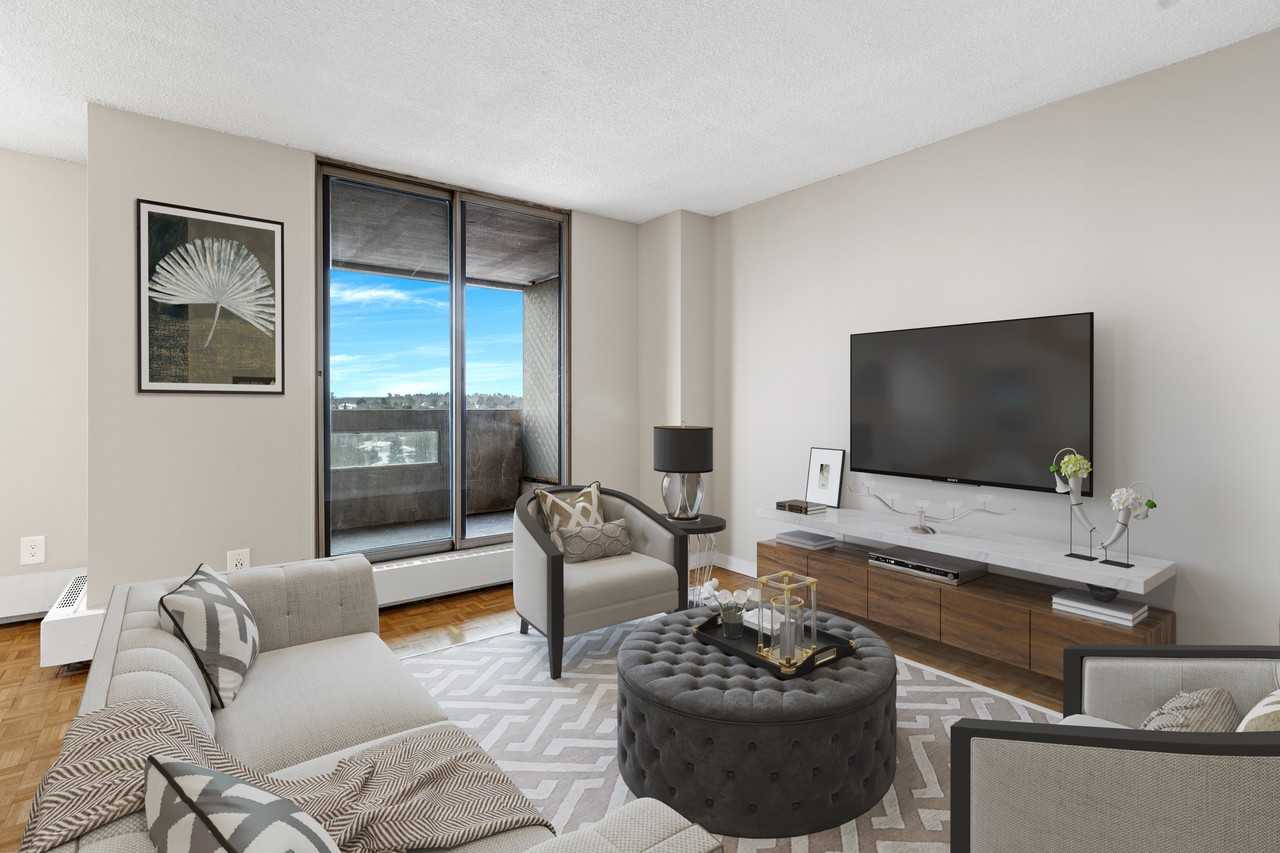 Arlington Apartments - Photo 2 of 11