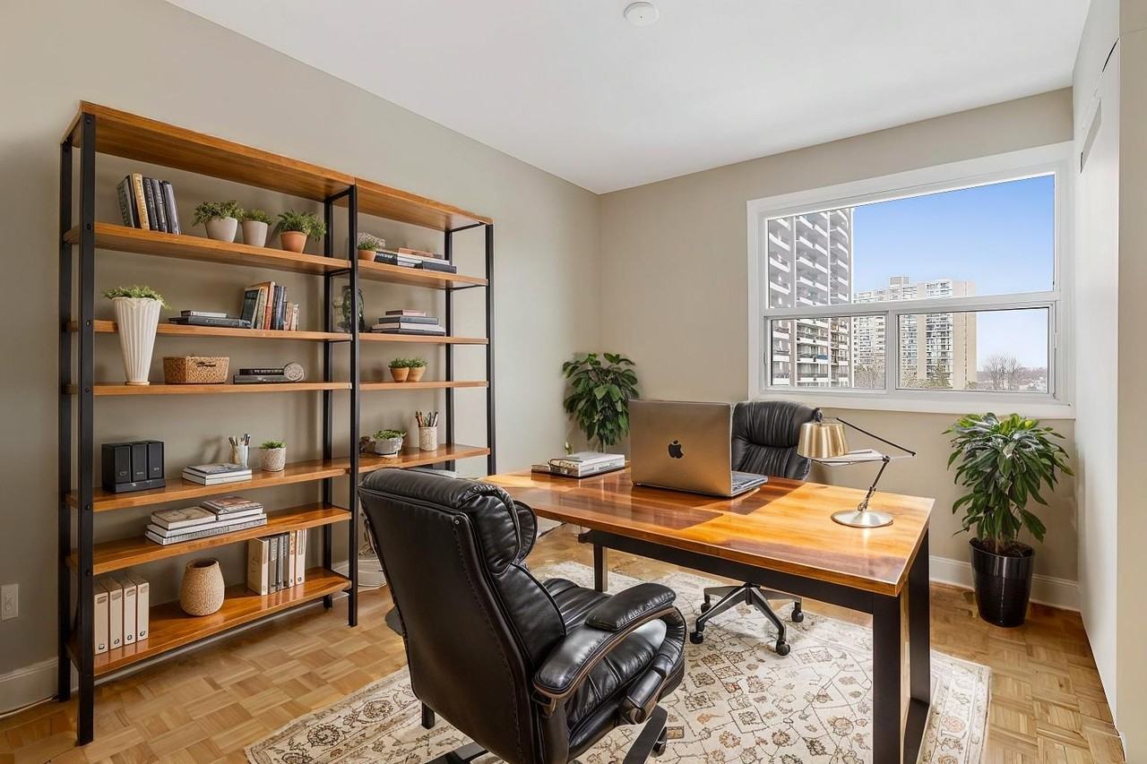 Parkdale Place - Photo 5 of 11