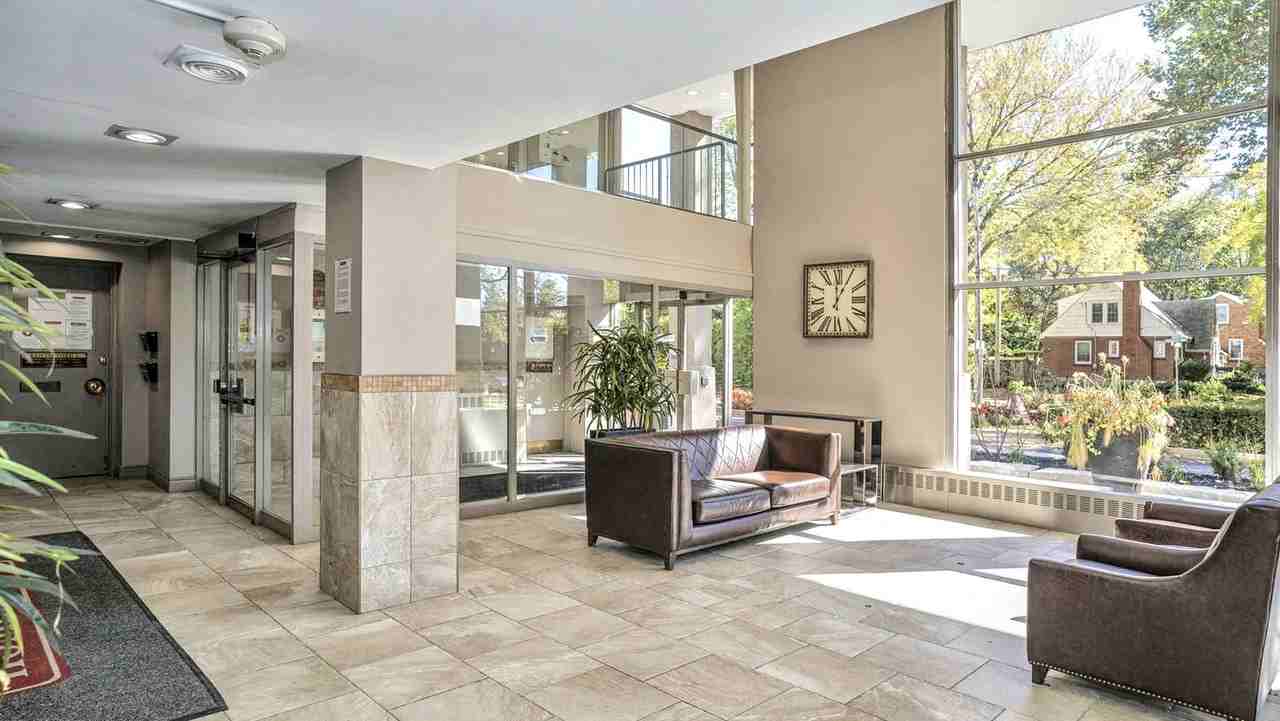 Parkdale Place - Photo 7 of 8