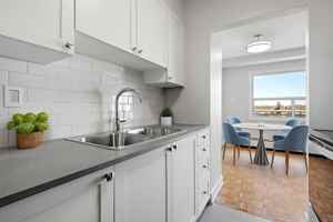 featured image of 120 Edinburgh Rd S