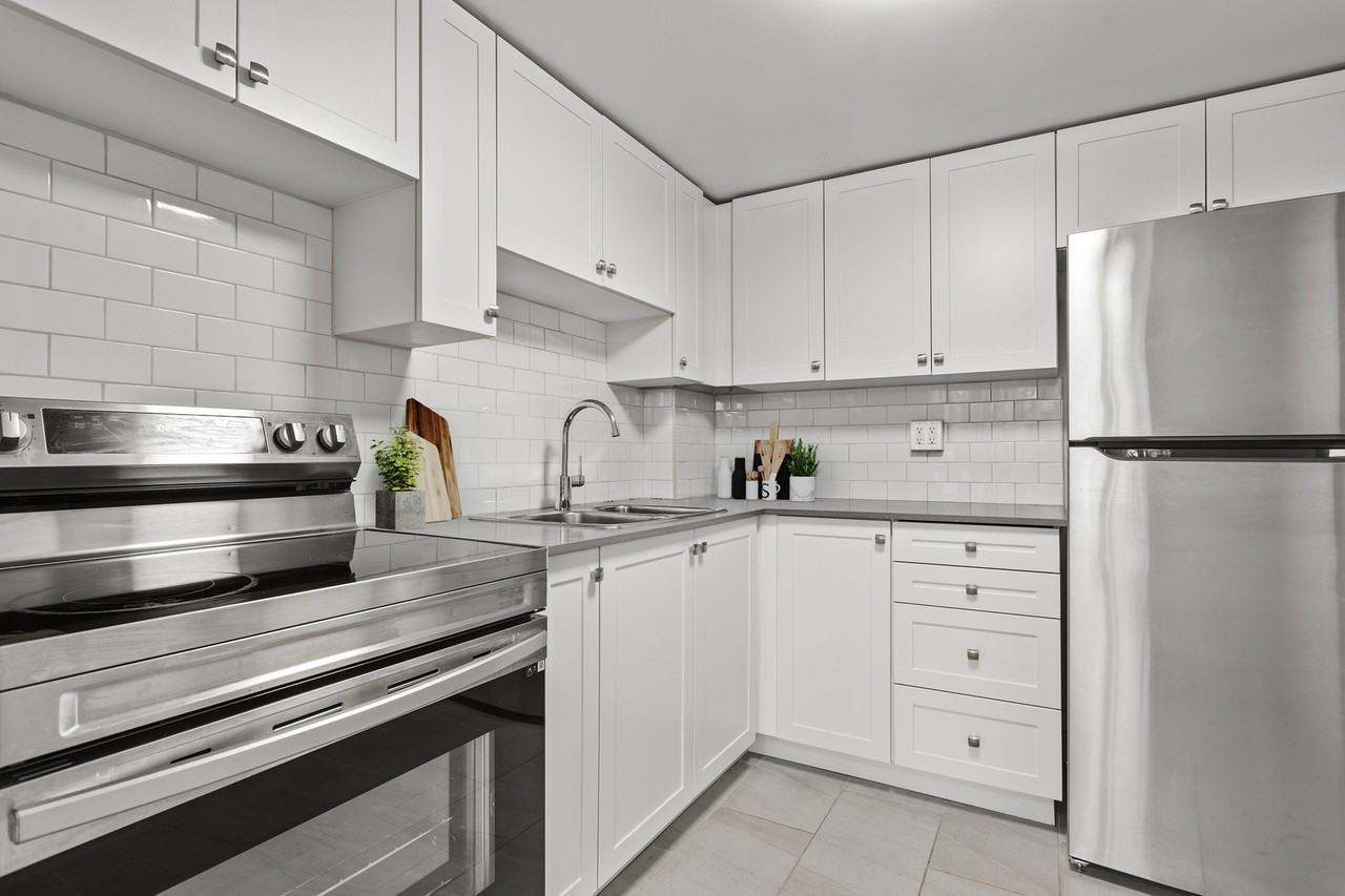 Laurel Grove - Photo 3 of 14