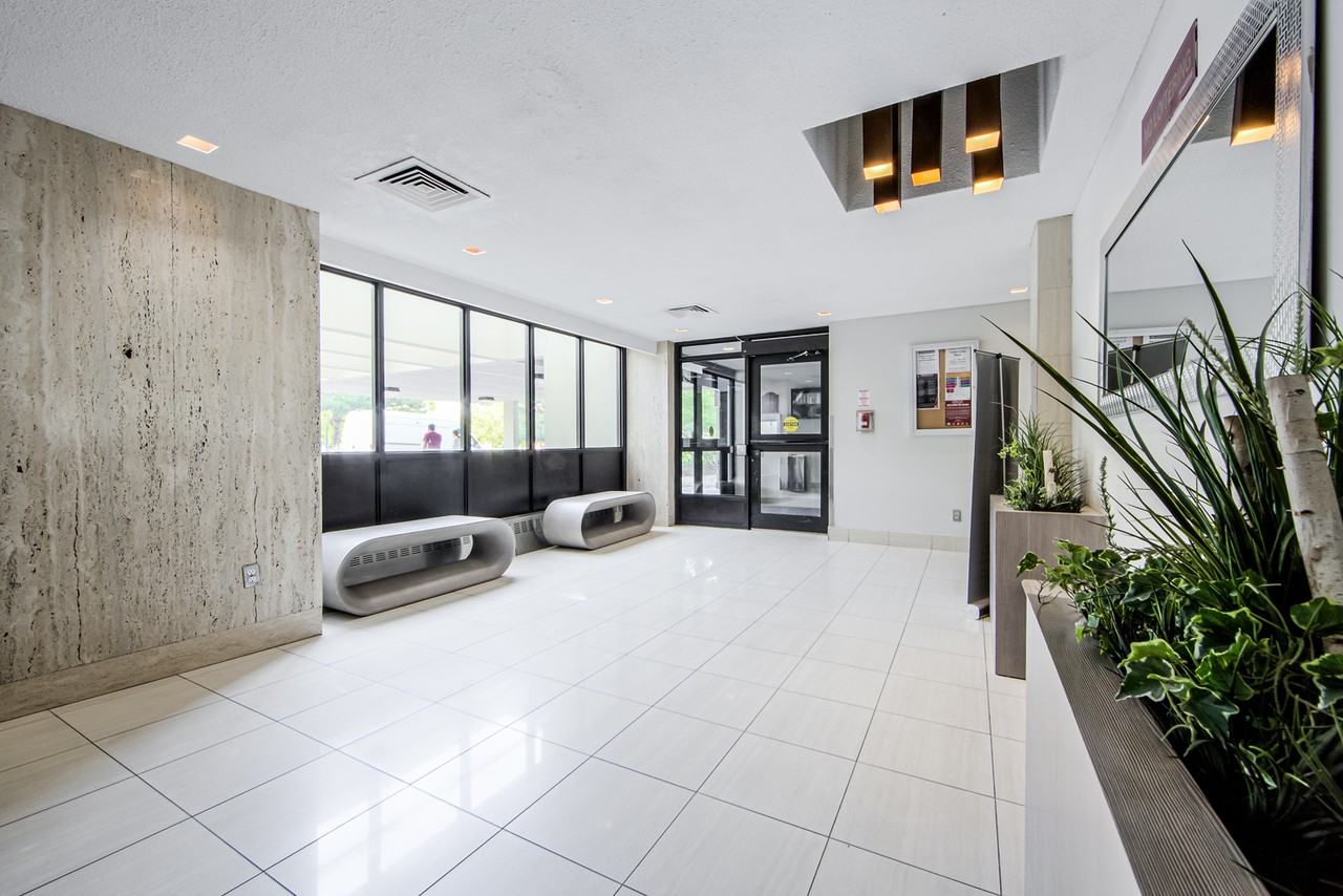 Laurel Grove - Photo 6 of 10