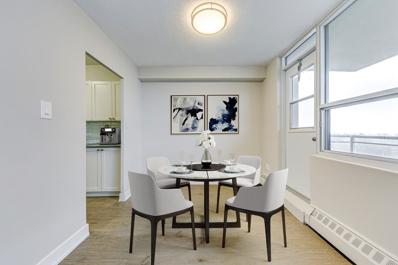 Surrey Lane Apartments - Photo 3 of 14