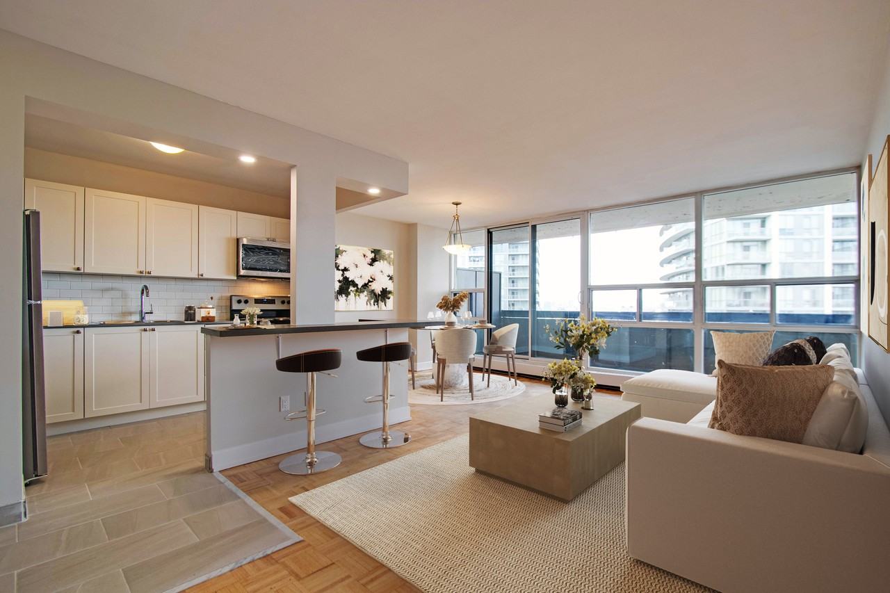 Elm Grove - Photo 3 of 14