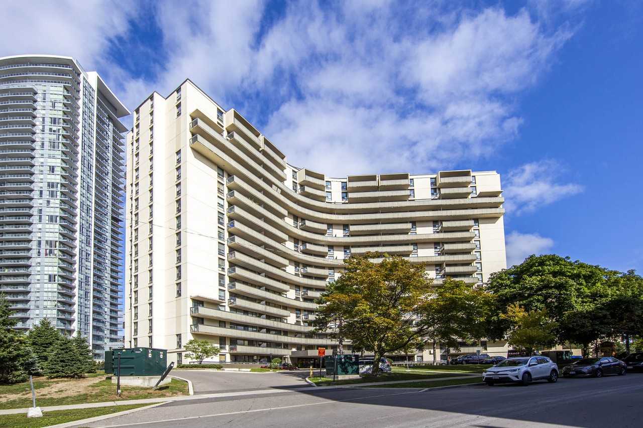 Elm Grove - Photo 7 of 11