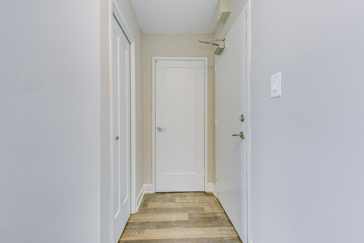 Park Terrace II - Photo 7 of 13