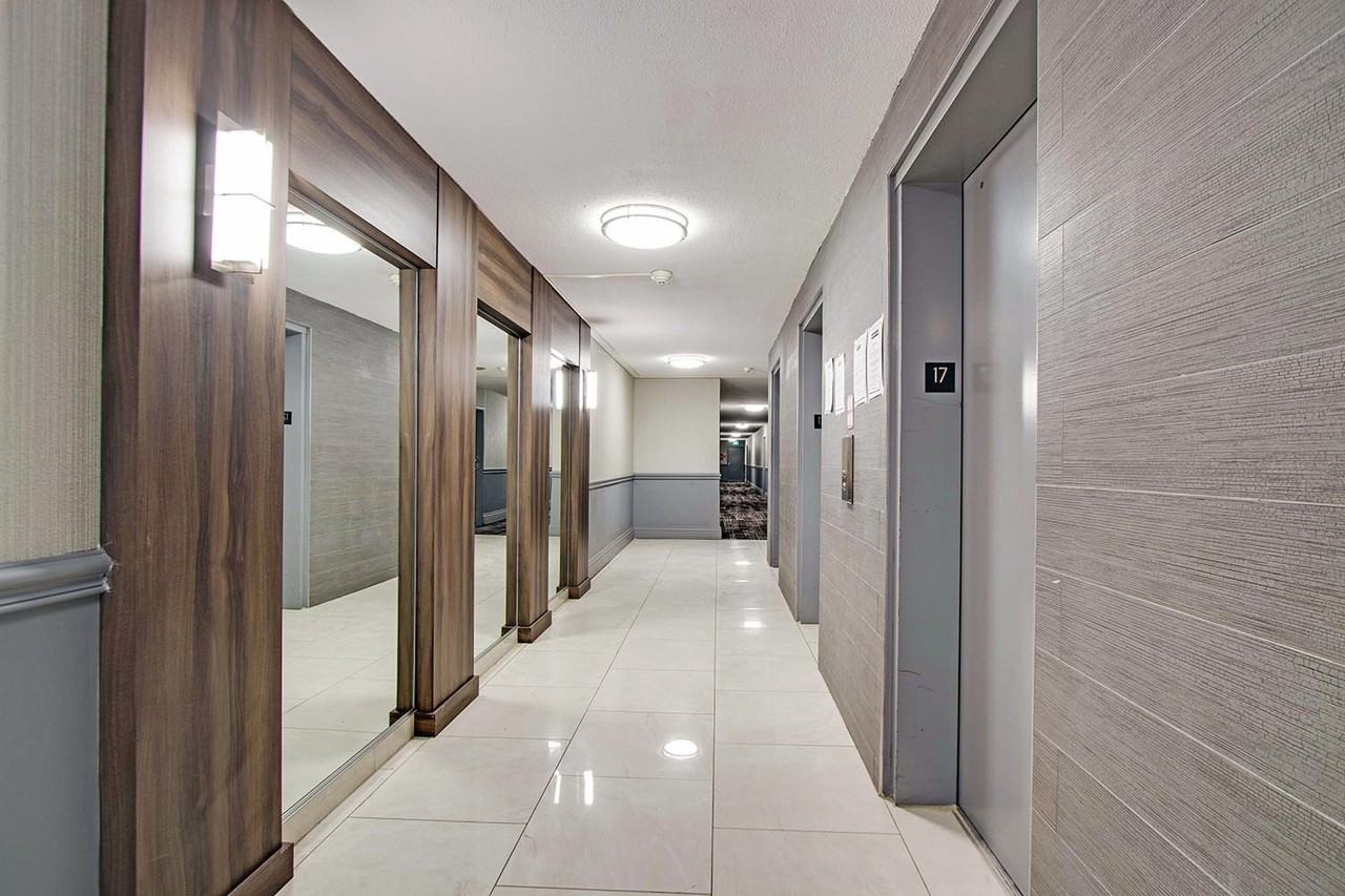 Windjammer Apartments I & II - Photo 6 of 14