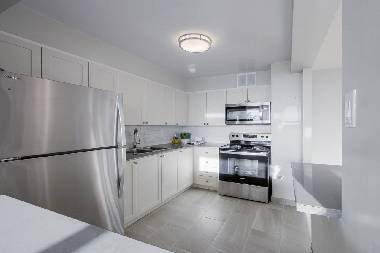 Ridge Hill Towers - Photo 6 of 23