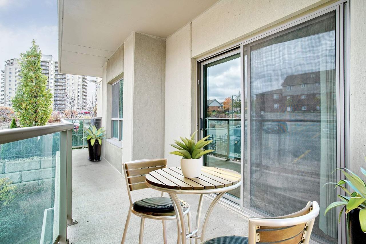 Auburn Towers - Photo 6 of 12