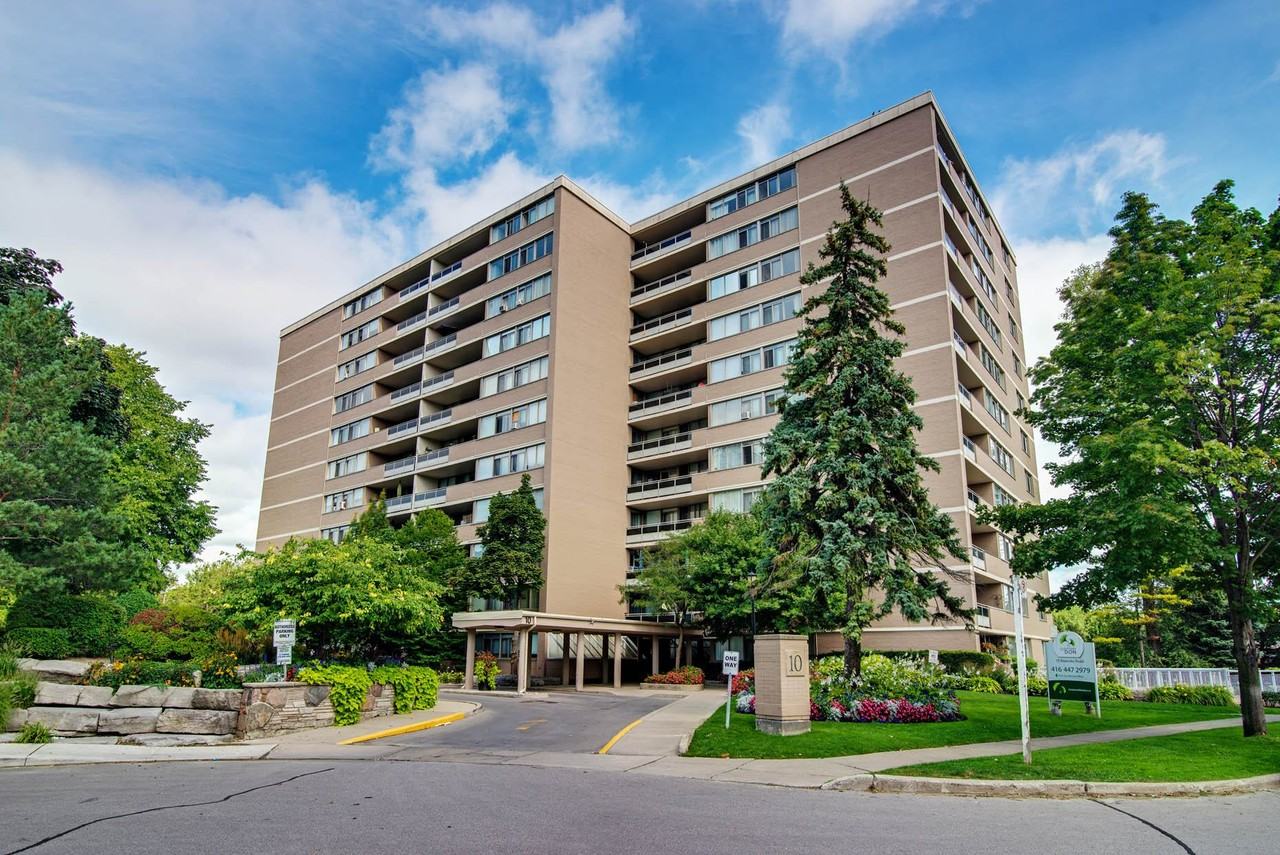 Cloisters of the Don - Photo 3 of 32