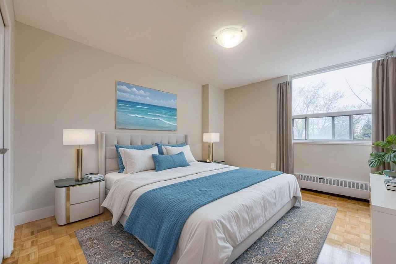 Royale Towers - Photo 4 of 14