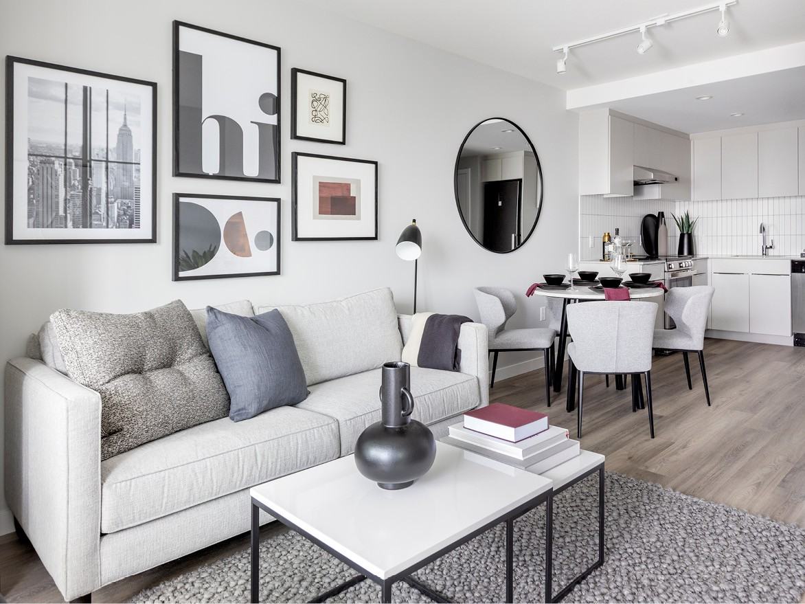 55One - Photo 5 of 21