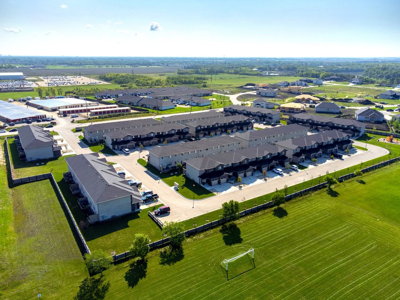 Blumberg Parks Edge - Photo 6 of 13