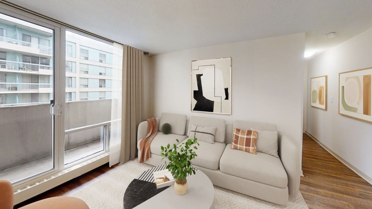 Royal Tower - Photo 5 of 29