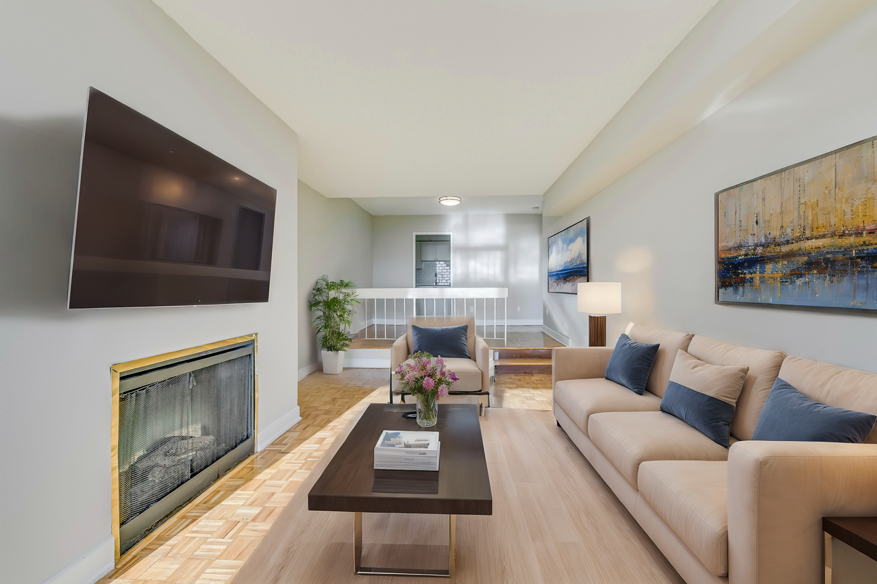 Premier Court Apartments - Photo 2 of 17